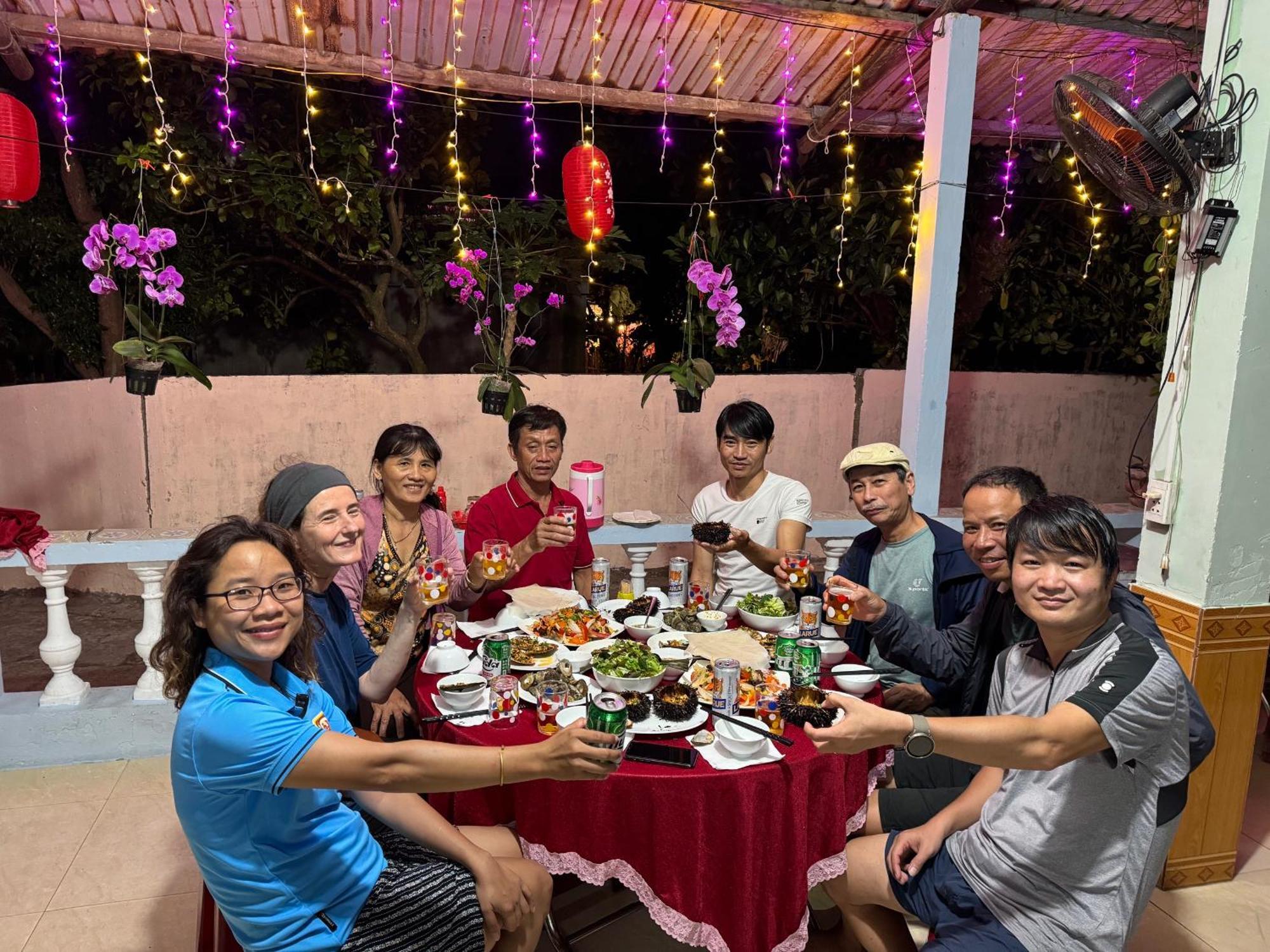 Homestay Van Duc Cu Lao Cham Tân Hiệ Eksteriør billede